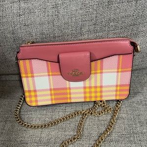 ❌SOLD❌ Excellent Condition Coach Chain Crossbody